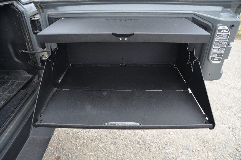 
                  
                    Jeep Trail Tailgate Table for Wrangler JK and JL 2/4 Door Rock Slide Engineering
                  
                