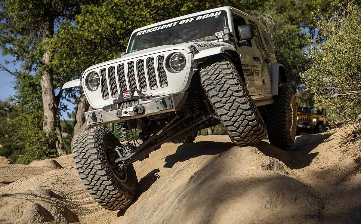 
                  
                    Jeep JL and JT Ultra Clearance Stubby Front Bumper Aluminum 2019-2020 Jeep Wrangler JL and 2020-Current Jeep Gladiator JT GenRight
                  
                